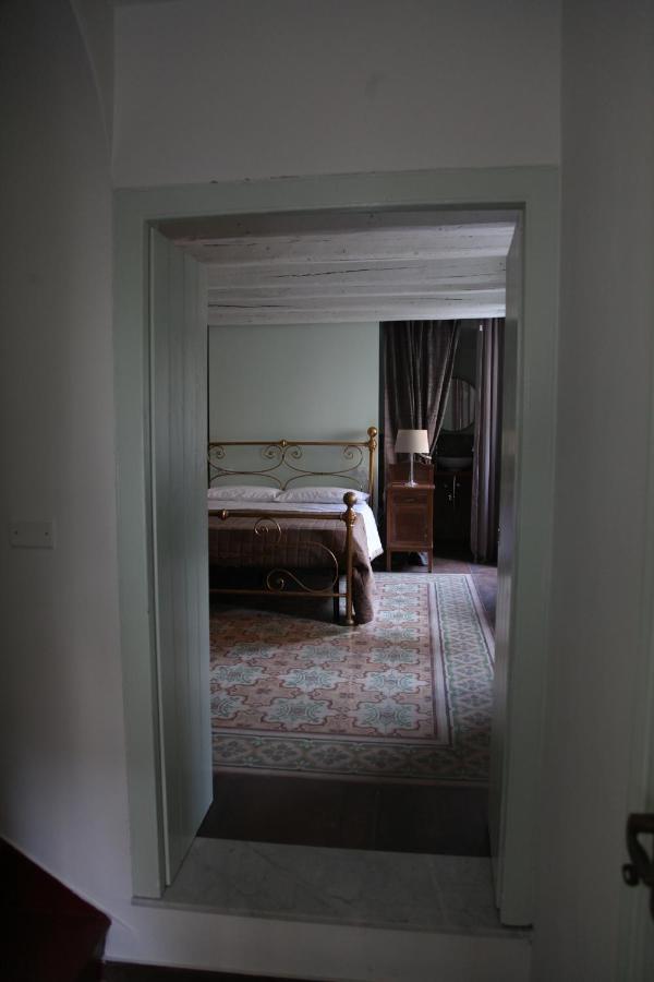Chiarastella Rooms Villafrati Exterior photo